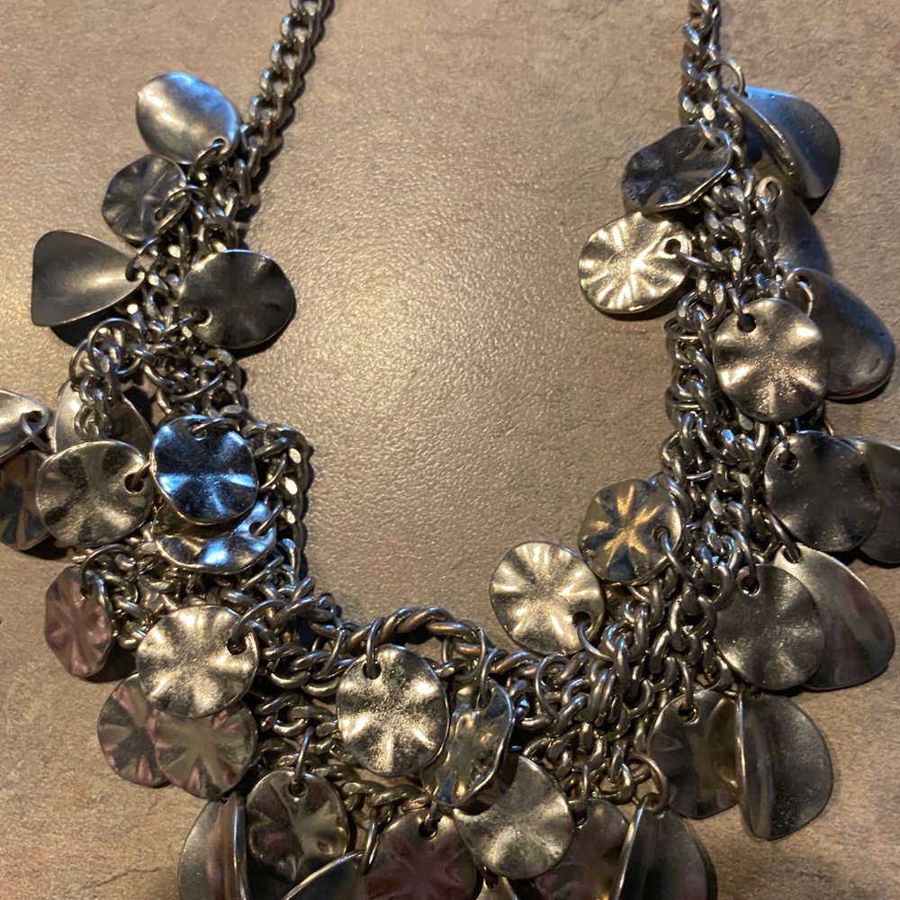 Loft statement necklace - Picture 2 of 2